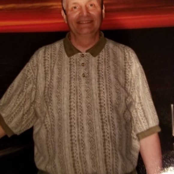 Meet your Posher, Bruce - Picture 1 of 1